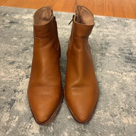 Madewell The Charley Boot in English Saddle Brown Leather, SZ 7.5 - Picture 4 of 16